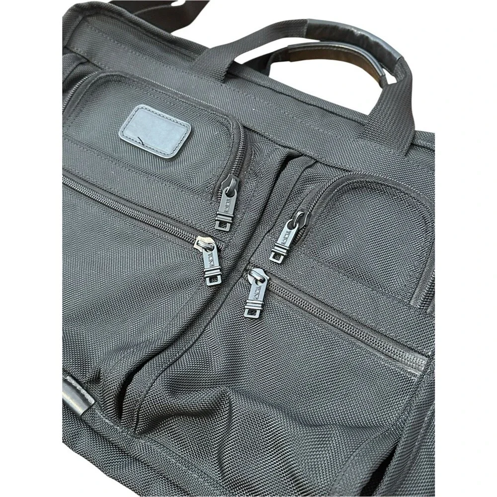 Tumi Alpha Large 16” Expandable Briefcase Travel Bag Ballistic Nylon Black